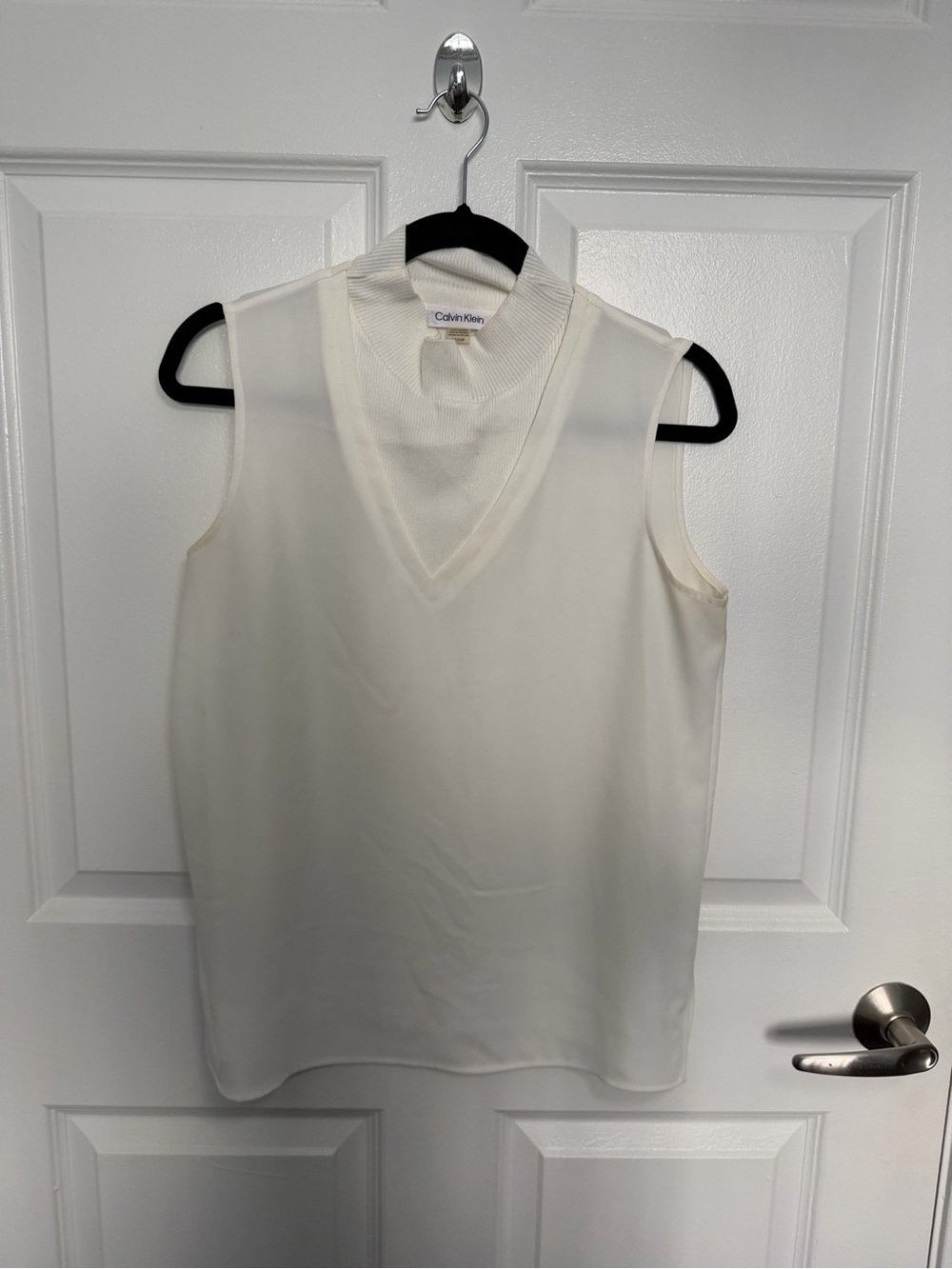 Calvin Klein Off white Sleeveless V-Neck Blouse